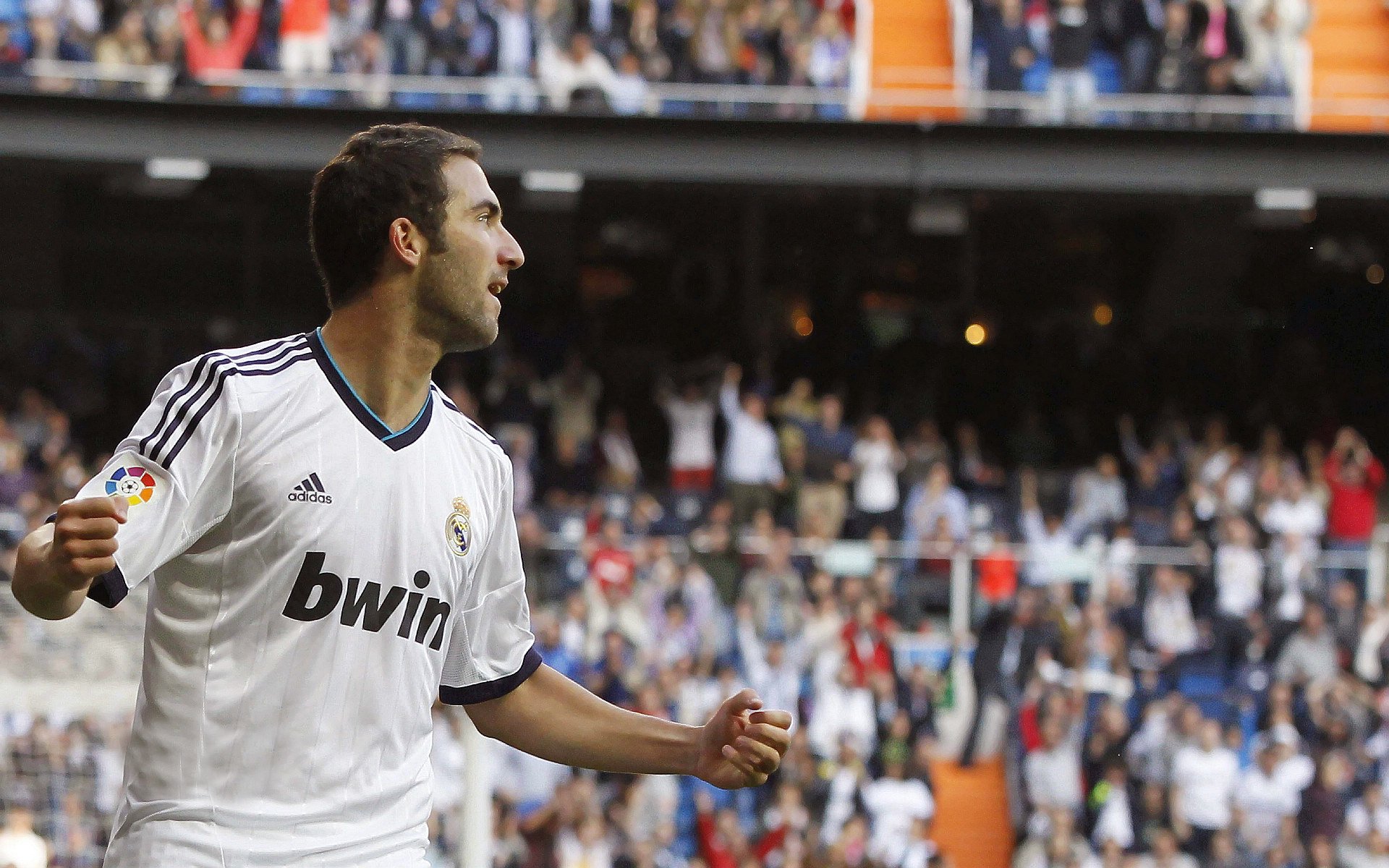 马赛主场战平强敌，马赛战役